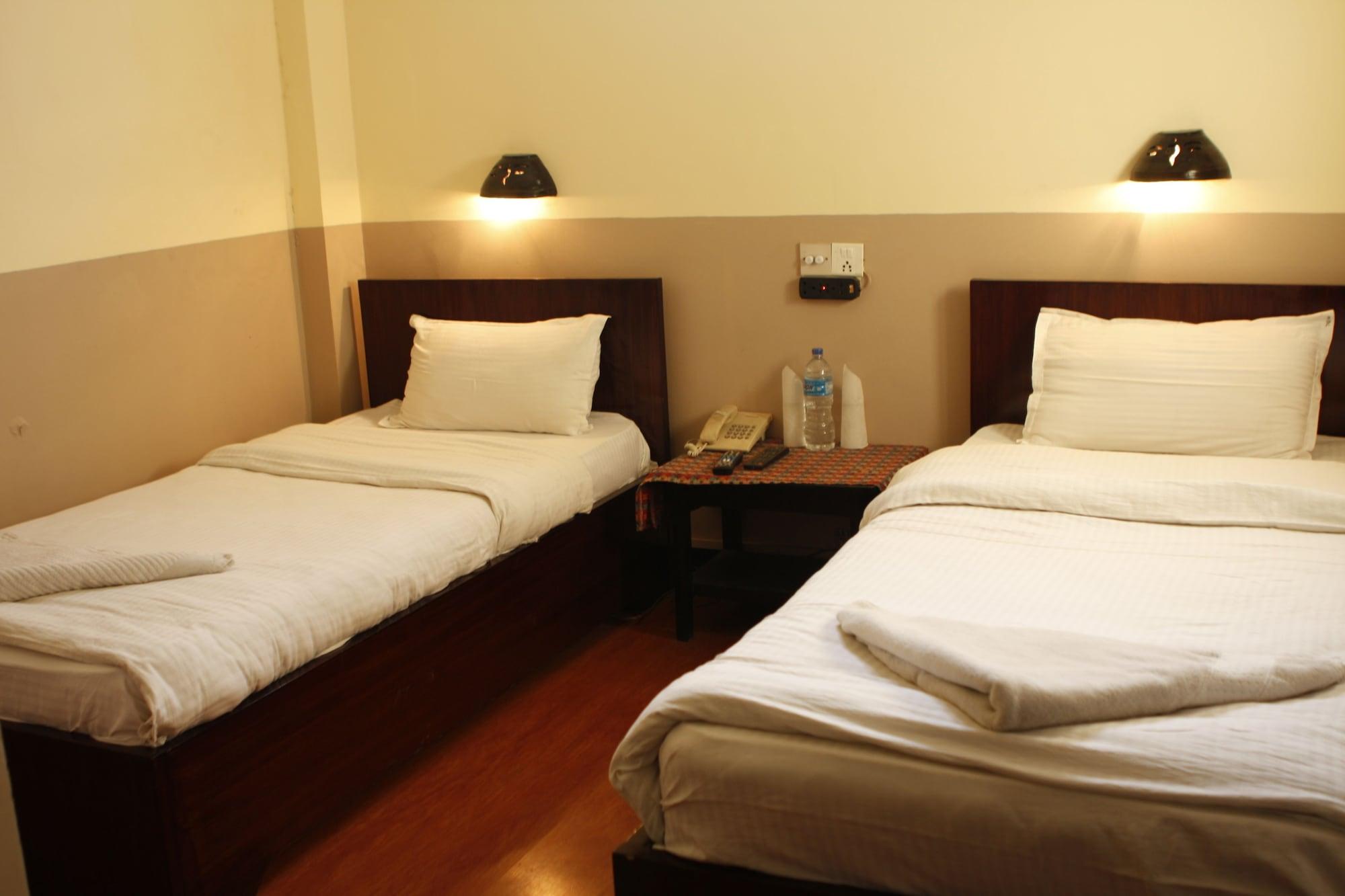Hotel Buddha Land Катманду Экстерьер фото