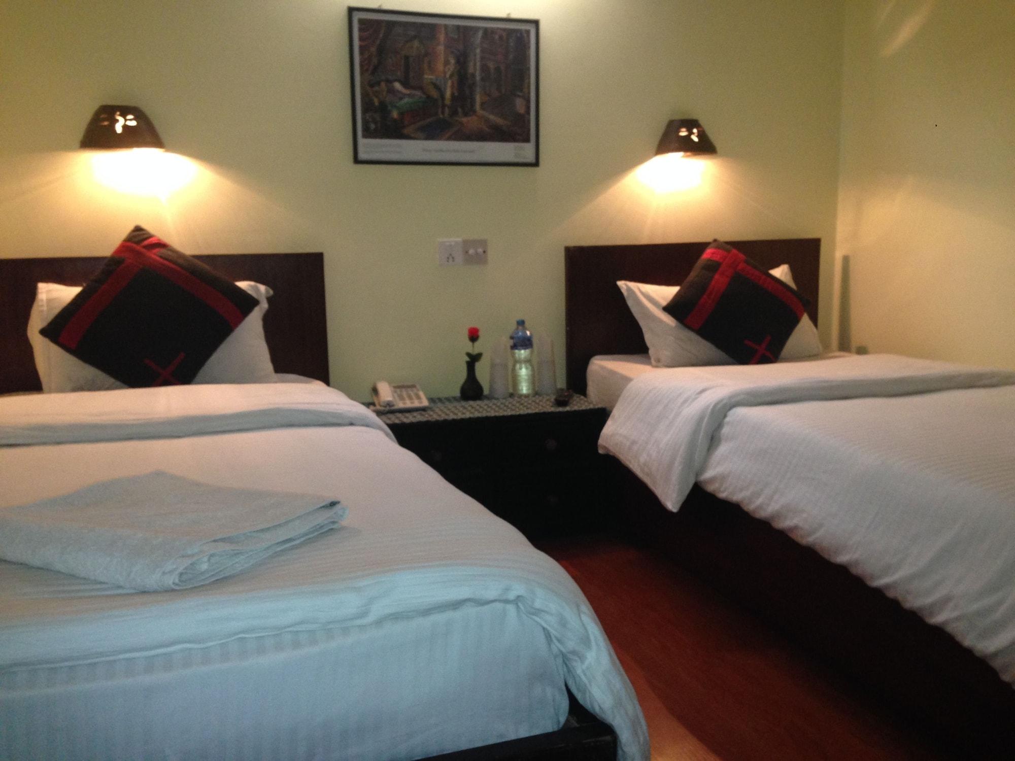 Hotel Buddha Land Катманду Экстерьер фото