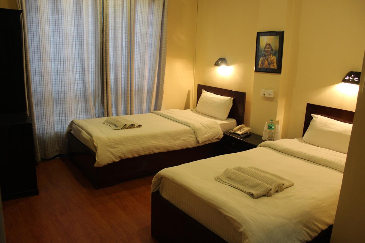 Hotel Buddha Land Катманду Экстерьер фото